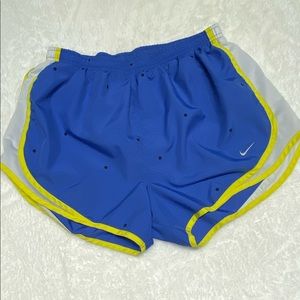 Nike Tempo - Women’s Running Shorts - blue pattern